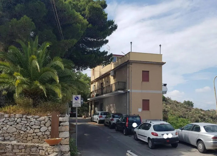 Casa "Rocca di Mola"