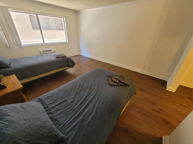 (A09) Spacious Double Bed Suite
