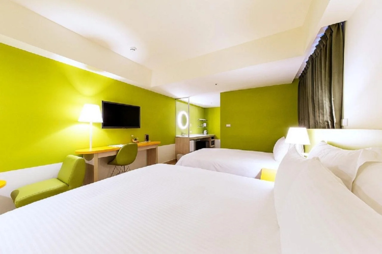 A.MAZ.INN Kending