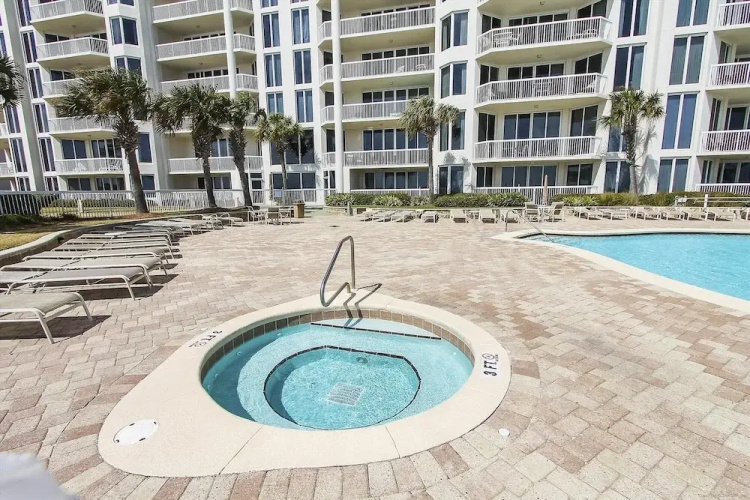 Silver Beach 1104w 3 Bedroom Condo