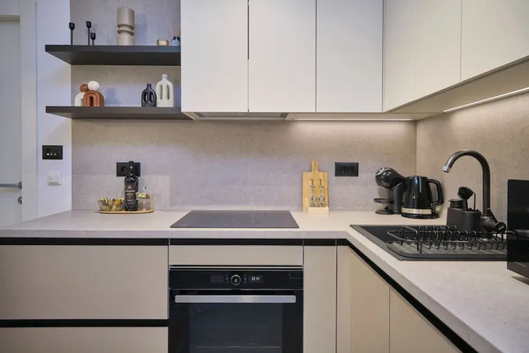 Splitful Apartment