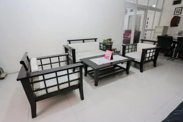 Hotel O Sman House