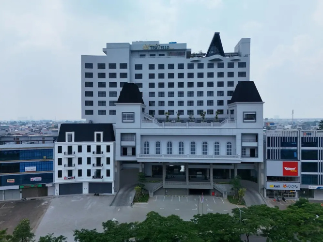 Grand Travello Hotel Bekasi - Jakarta