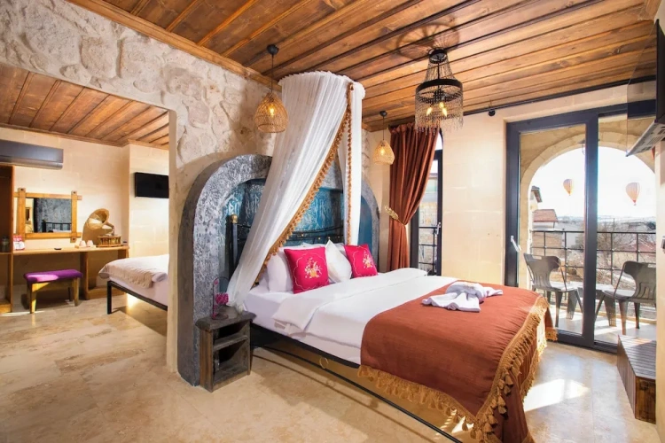 Standard Family room