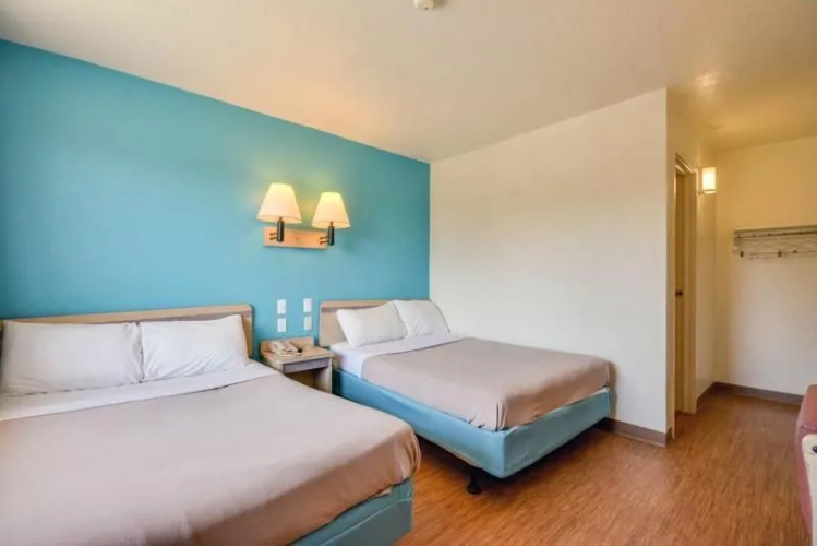 Rodeway Inn