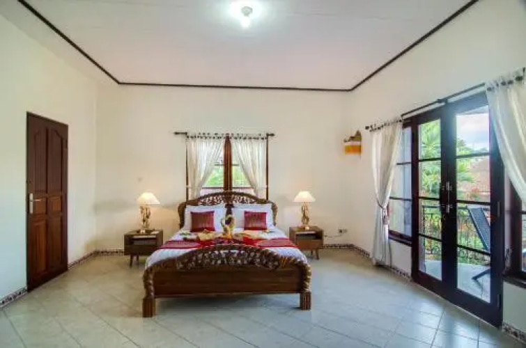 Mesari House