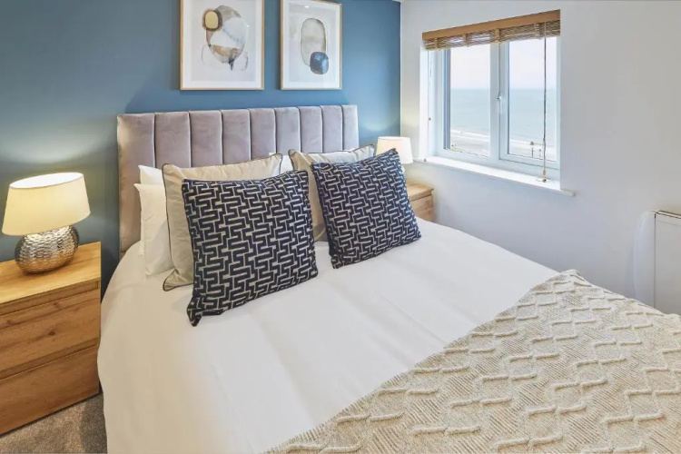 Host Stay Sea Watcher