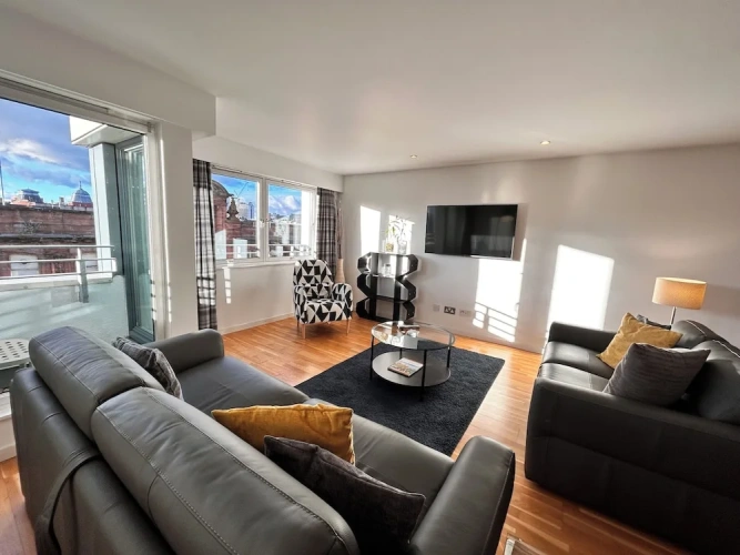 2 Bedrooms Apartment with balcony