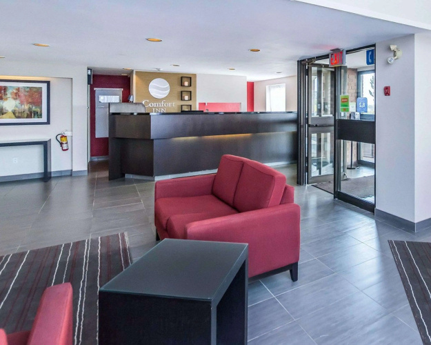 Comfort Inn East photo 17