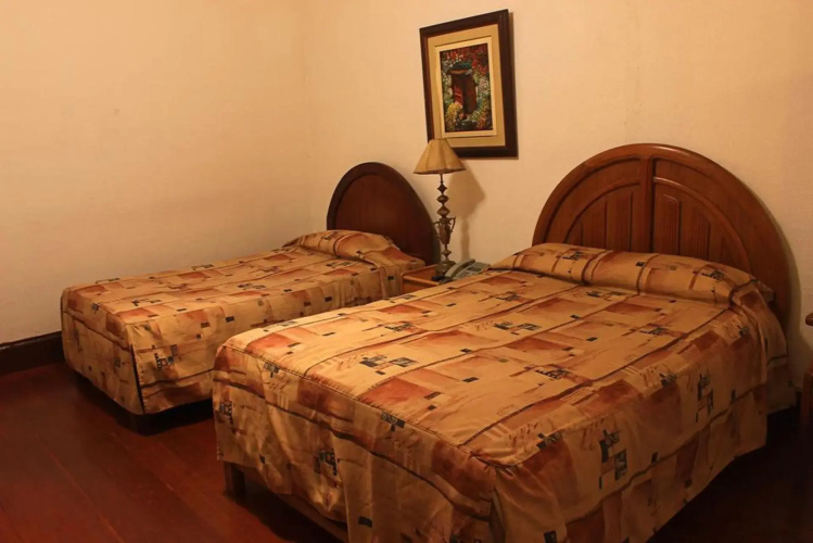 Hostal Porta