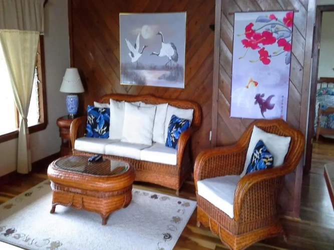 2 Bedrooms Cottage