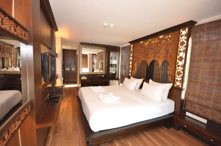 Superior with Bathtub Double room with city view