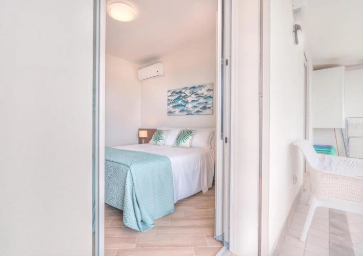 1 Bedroom Apartment with sea view