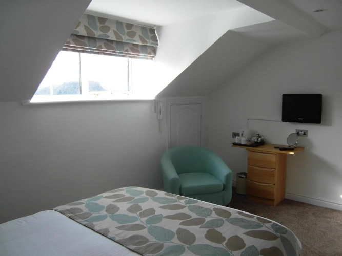 Oakbank House