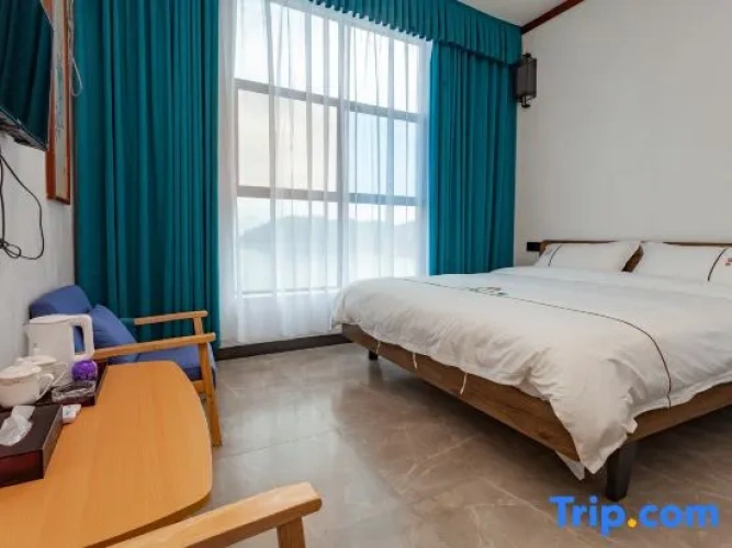 Standard Single room with lake view