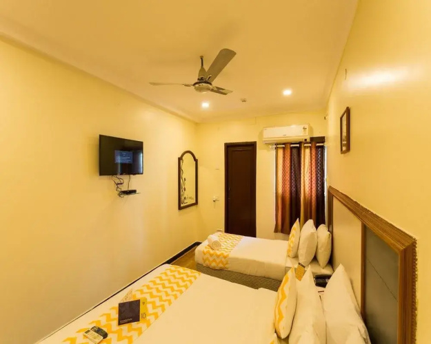 FabHotel Pearl T Nagar