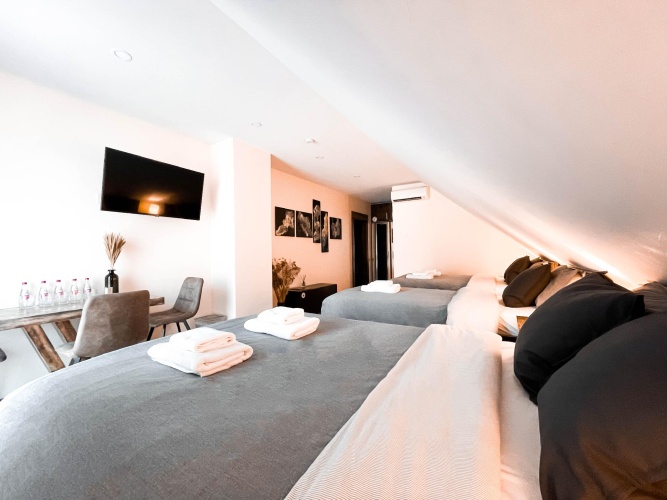 Standard Family room