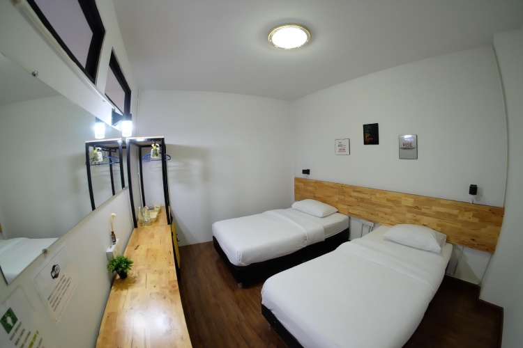 Standard Twin room