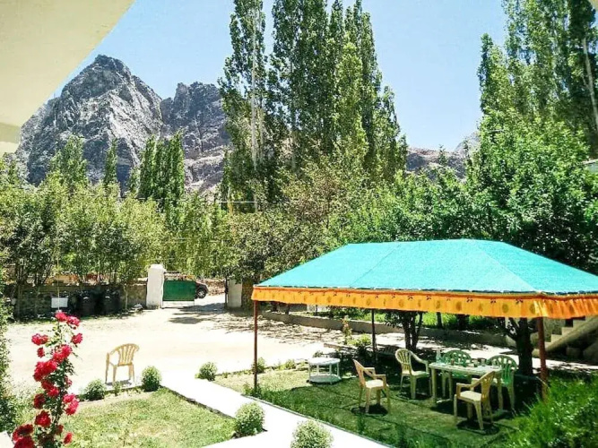 Sha Cho Guest House