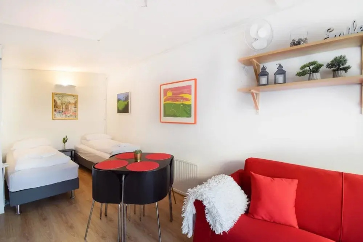 Apartment M13