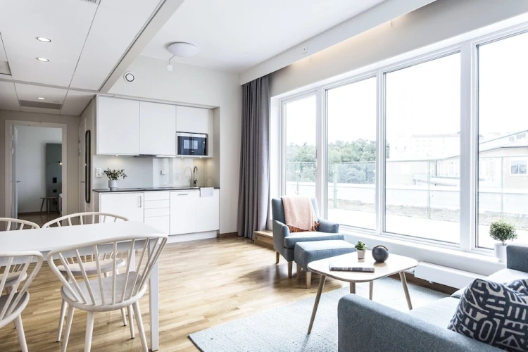 1 Bedroom Apartment with balcony