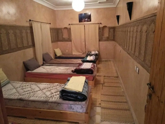 Gite Paradis d'Ait Bouguemez - Hostel