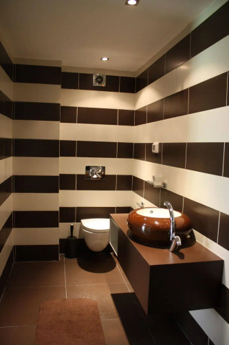 Rich Luxury Suites