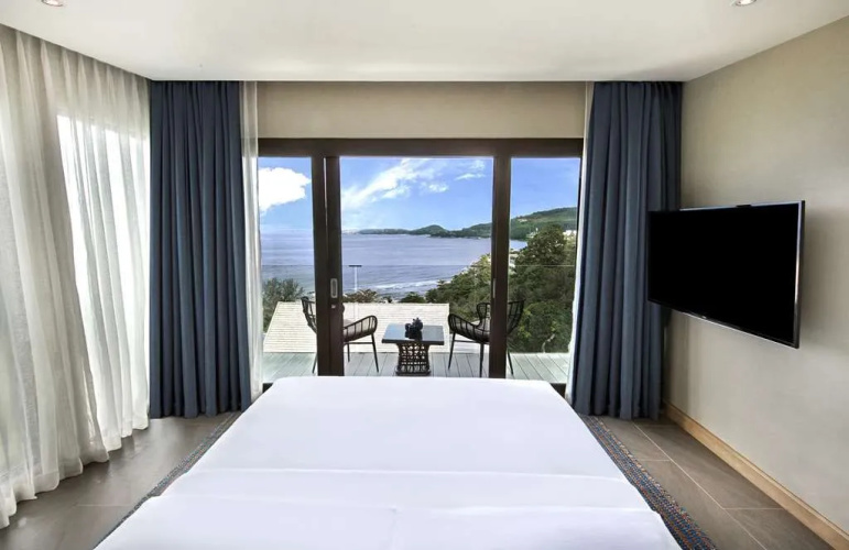 Kamala Bay Terrace Resort
