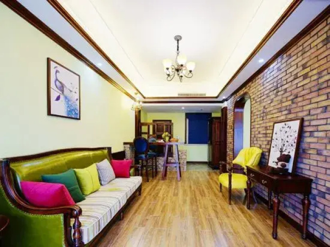 Mogan Mountain Xiaofeng Mujing Xiangye Hot Spring Hostel