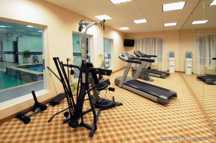 Holiday Inn Express & Suites Belleville photo 25