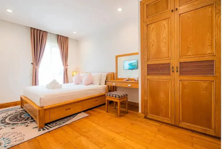 Emerald Pavillon Suites Saigon