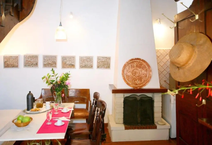 2 Bedrooms Duplex Apartment