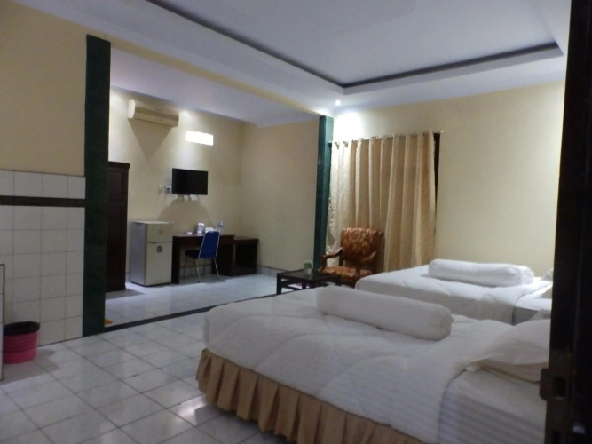 Bahari Family Hotel