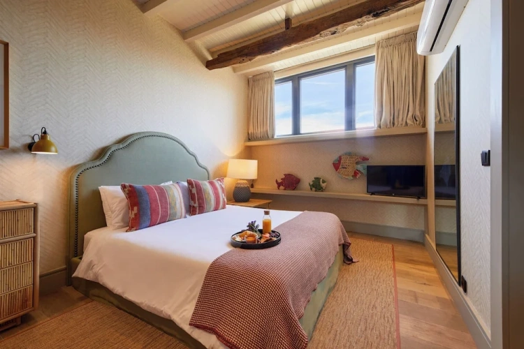 Classic room