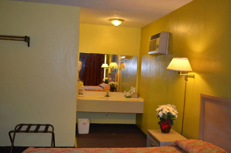 Church Hill Inn