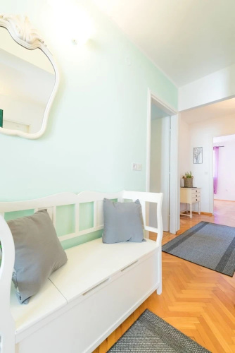 Apartments Seric