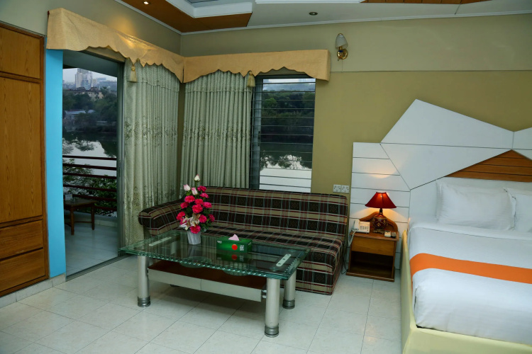 Hotel Golden Deer Ltd.