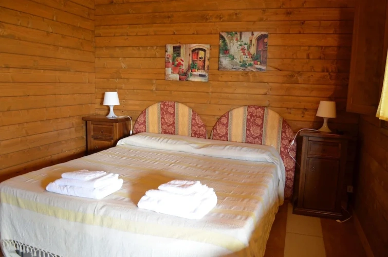 1 Bedroom Bungalow with garden view