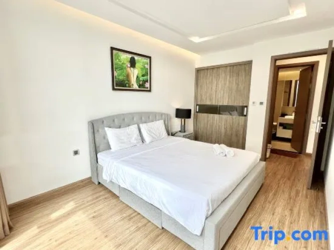 2 Bedrooms Luxury Apartment