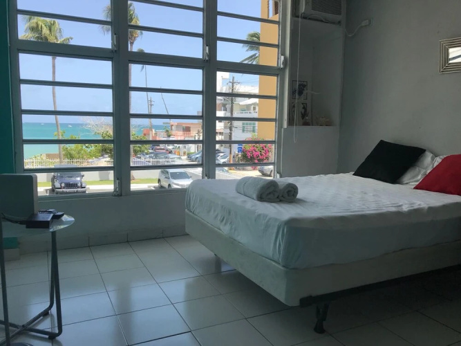 Isla Verde Oceanview Studios