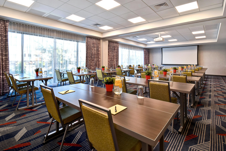 Hampton Inn & Suites Las Vegas Convention Center photo 26