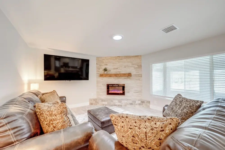 2 Bedrooms Cottage