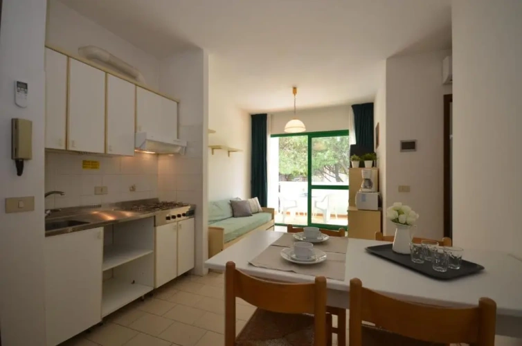 2 Bedrooms Apartment