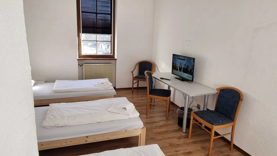 Economy Quadruple room with balcony