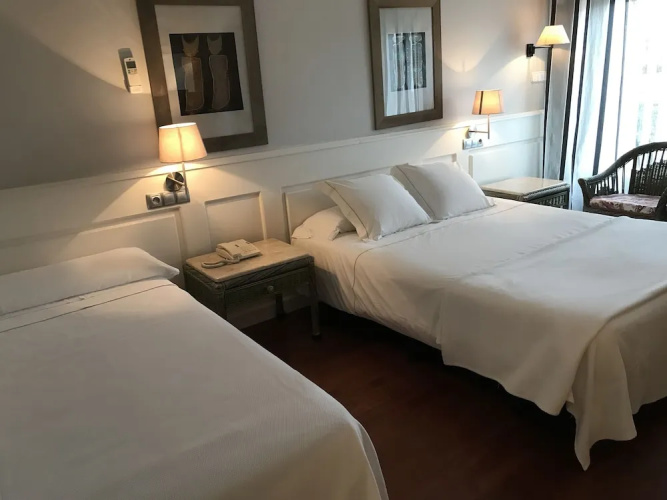 Hotel & Restaurant Vostra Llar