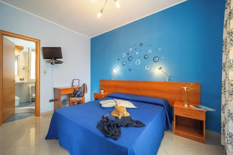 1 Bedroom Superior Double room with balcony