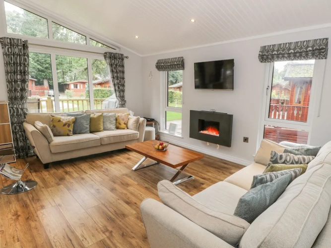 Glade Lodge