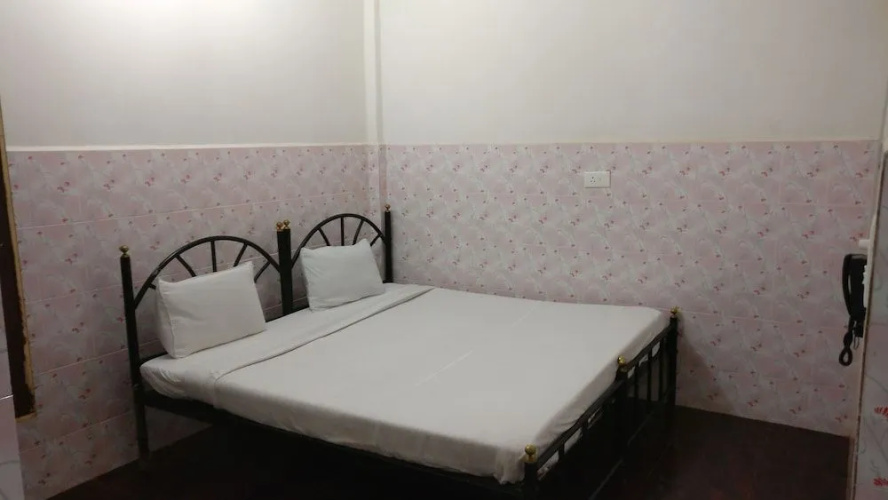Saby Guest House