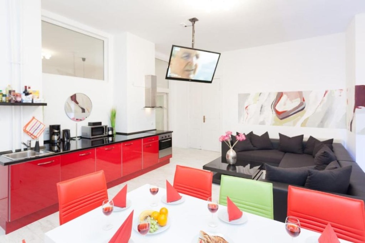 3 Bedrooms Double Apartment