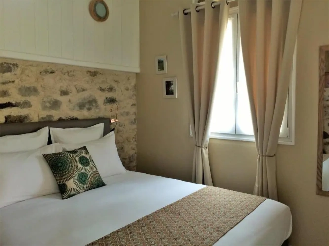 Superior Triple room with view